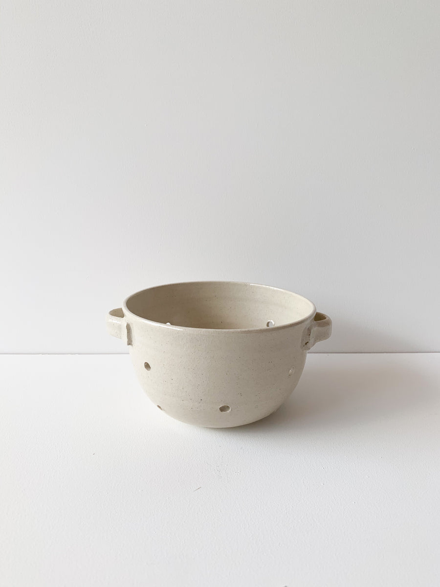 Zen Berry Colander