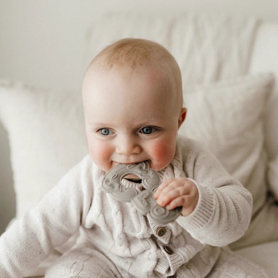 Tiki Teether | Olive