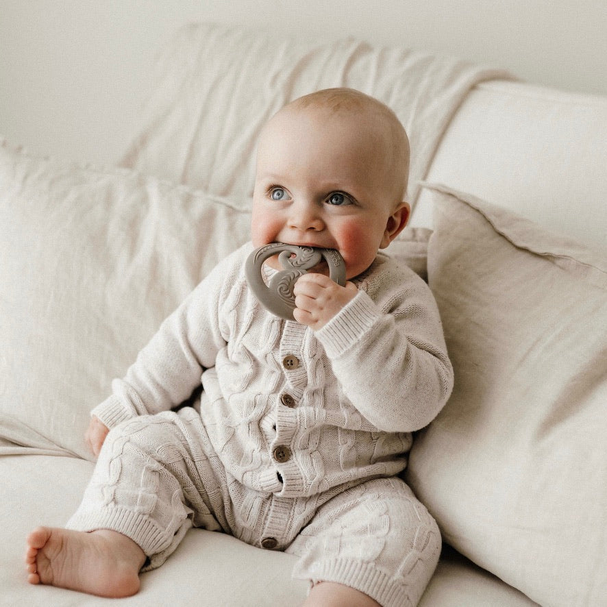 Koru Teether Olive