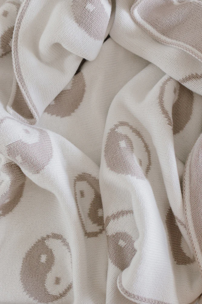 Yin Yang Blanket